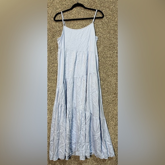 NWT Spaghetti Strap Asymmetric Tiered Maxi Dress Size Medium - Picture 5 of 5